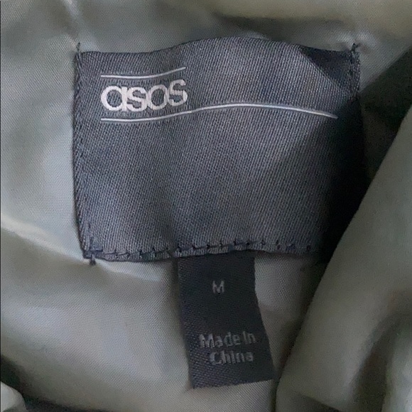 ASOS DESIGN jacket with storm vent stone lining - Picture 4 of 7